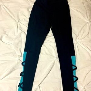 Pop fit leggings size medium!
